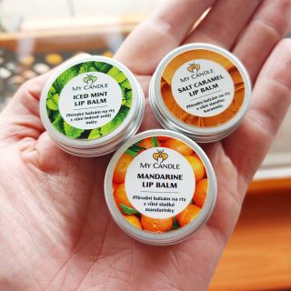 Malý a nepostradatelný pomocník, zvláště v tomto chladném počasí 💪 Vyzkoušejte naše přírodní balzámky na rty ➡...